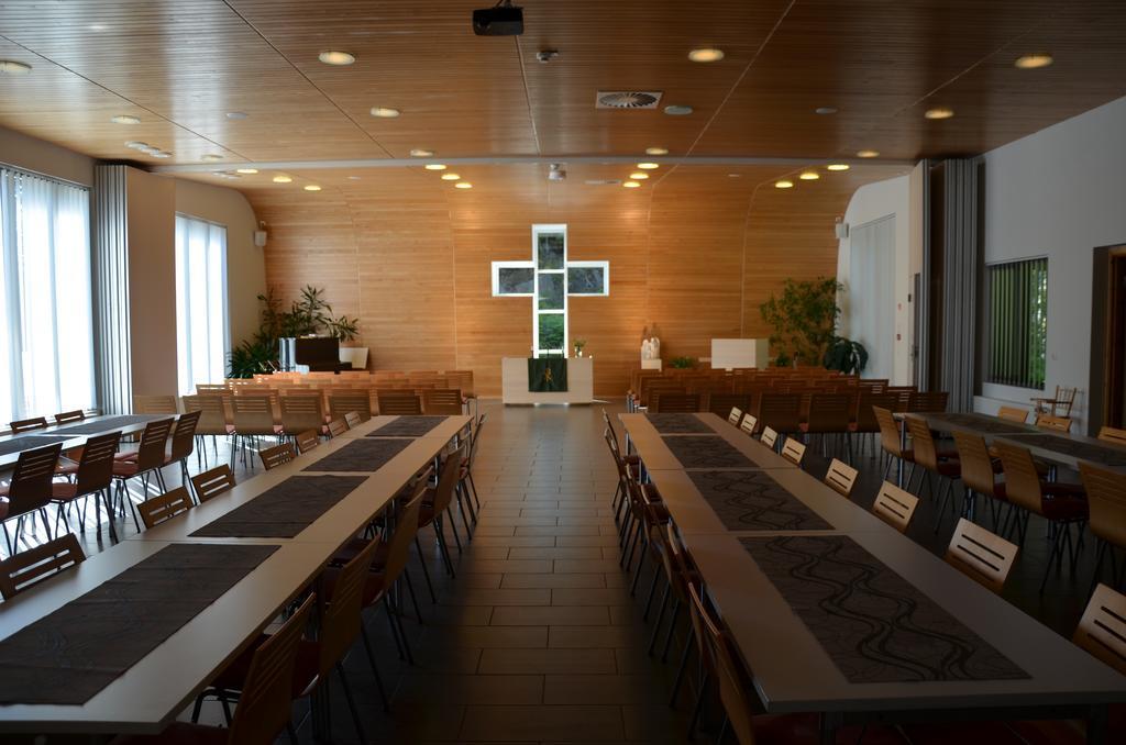Pappilanniemi Course Centre Bed & Breakfast Saaksmaki Экстерьер фото